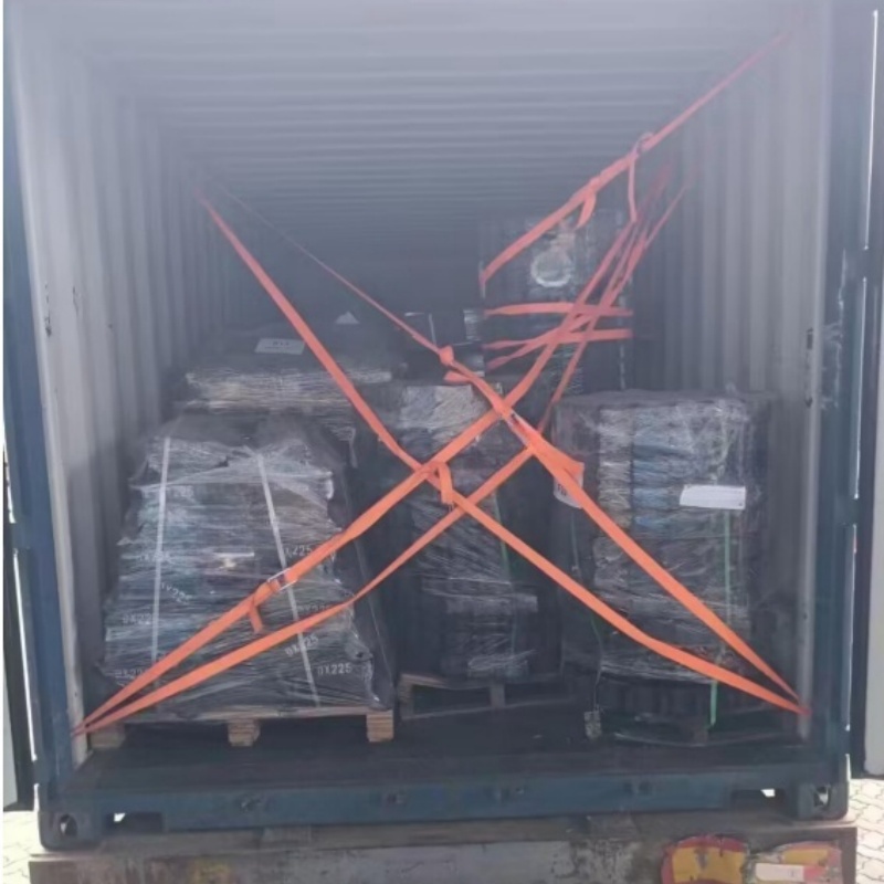 Loading container